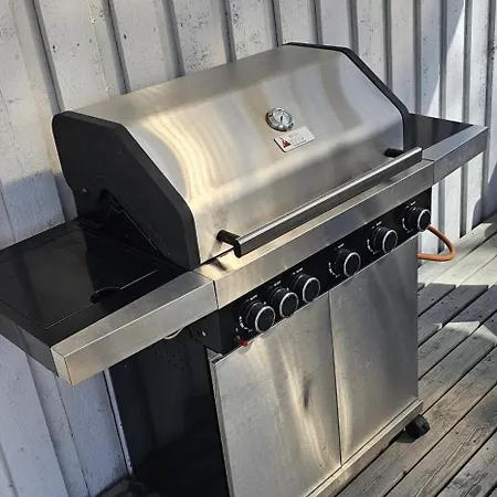 Arctic House 7 Guest, Outdoor Tentsauna Experience *